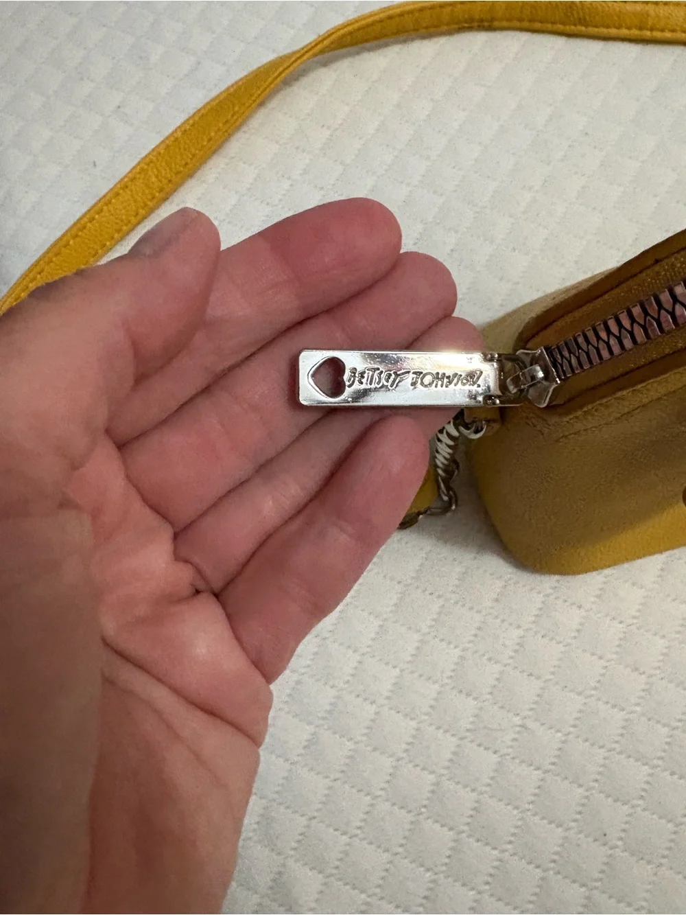 Betsey Johnson Yellow Bow Crossbody Bag - Picture 10 of 13